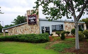 Knights Inn - Columbia